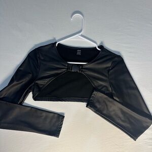 SHEIN Black Long Sleeve Crop Top